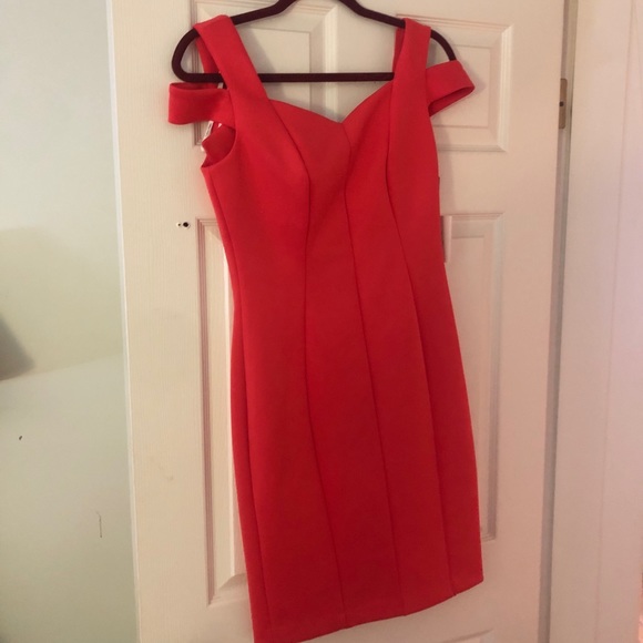 Cocktail dress - Picture 1 of 3